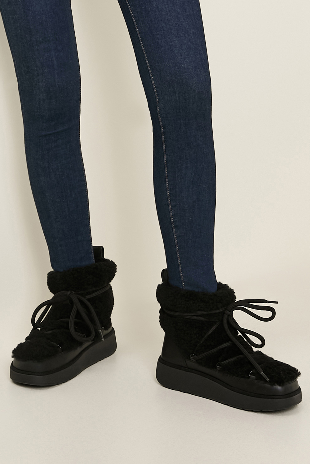 פיטפלופ X רוקסנדה מגפוני שרלינג FIT FLOP